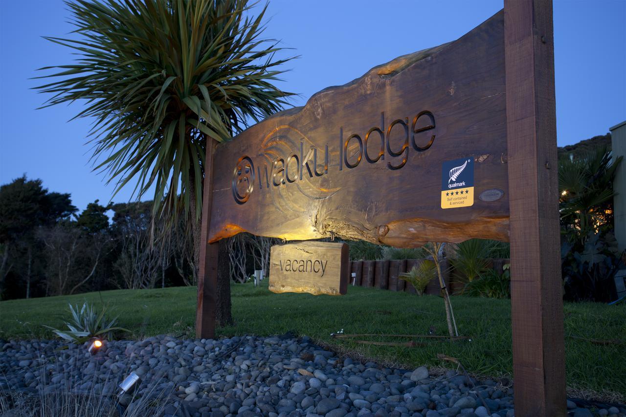Waoku Lodge Raglan Exterior foto